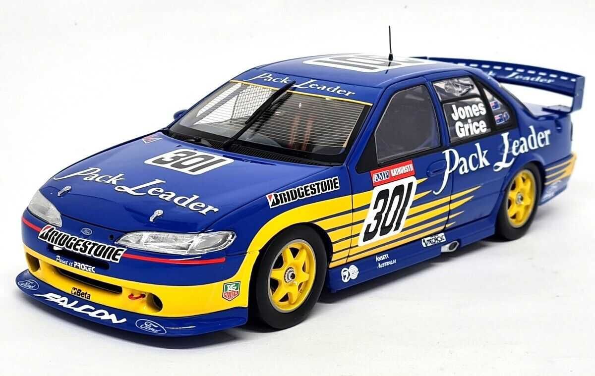 1:18 Apex Ford Falcon Pack Leader Racing #301 Bathurst 1996 blue