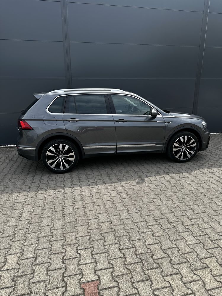 VW Tiguan R-Line 2.0 TSI 4Motion DSG Virtual Panorama full Kamery 360