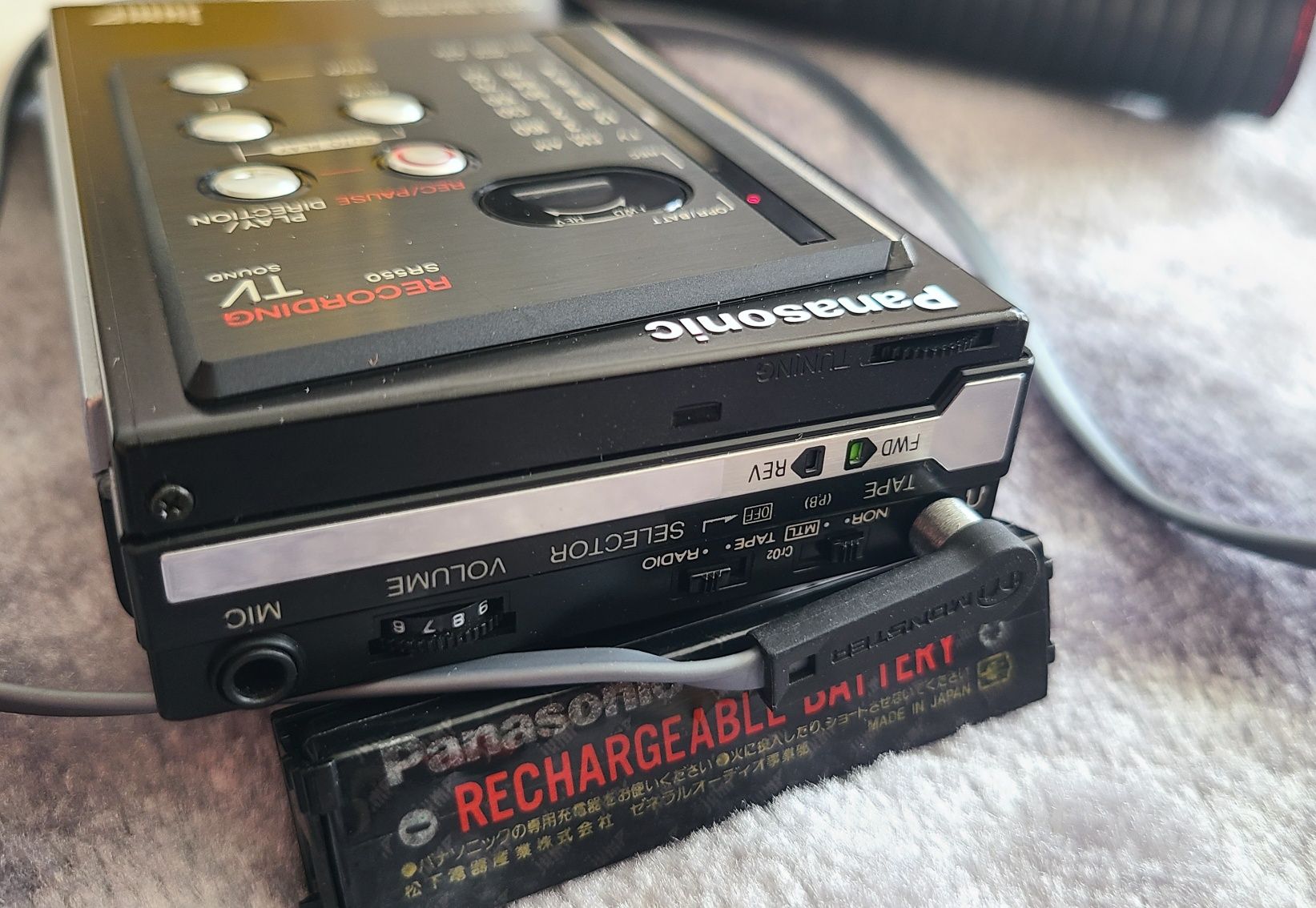 Винтажный кассетный плеер Panasonic RX-SR550 Made in Japan (видео)