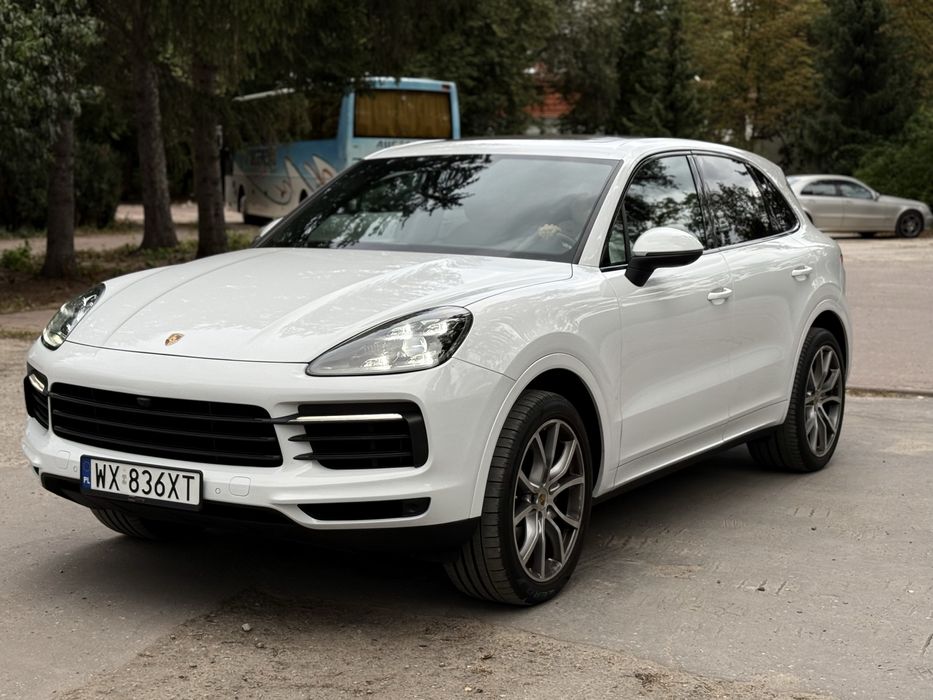 Porsche Cayenne 3.0L V6 minimalny przebieg , bogata wersja