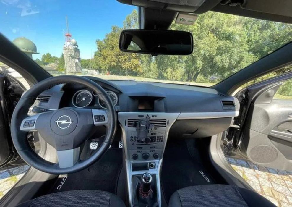 Opel Astra GTC 1.7 CDTi ecoFLEX