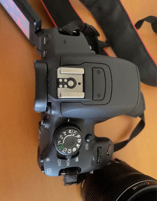 Canon 700D 18-135mm