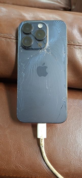 Iphone  15 pro icloud