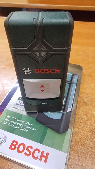 Wykrywacz przewodów rur Bosch Truvo 3 603 F68 200