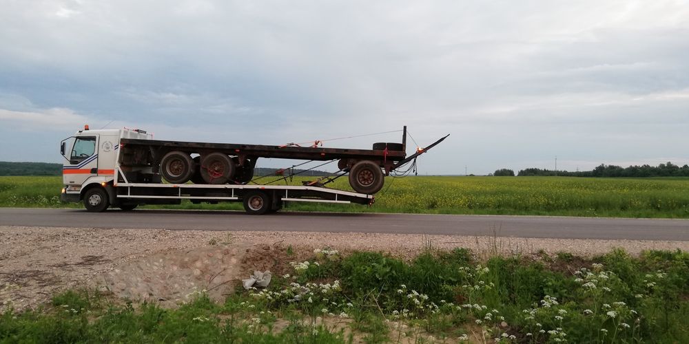 Autolaweta ciężarowa do 7t, transport maszyn rolniczych i budowlanych