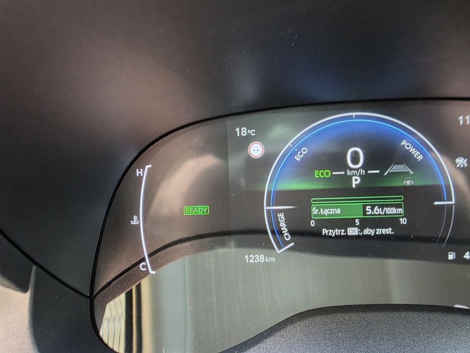 Toyota  Yaris Coross