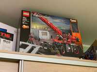 Klocki Lego Technic 42082 Dźwig / Żuraw Terenowy 4000+ Elementów