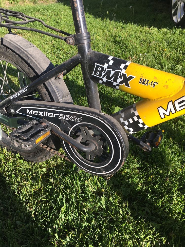 Rower bmx 16” z kółkami bocznymi.