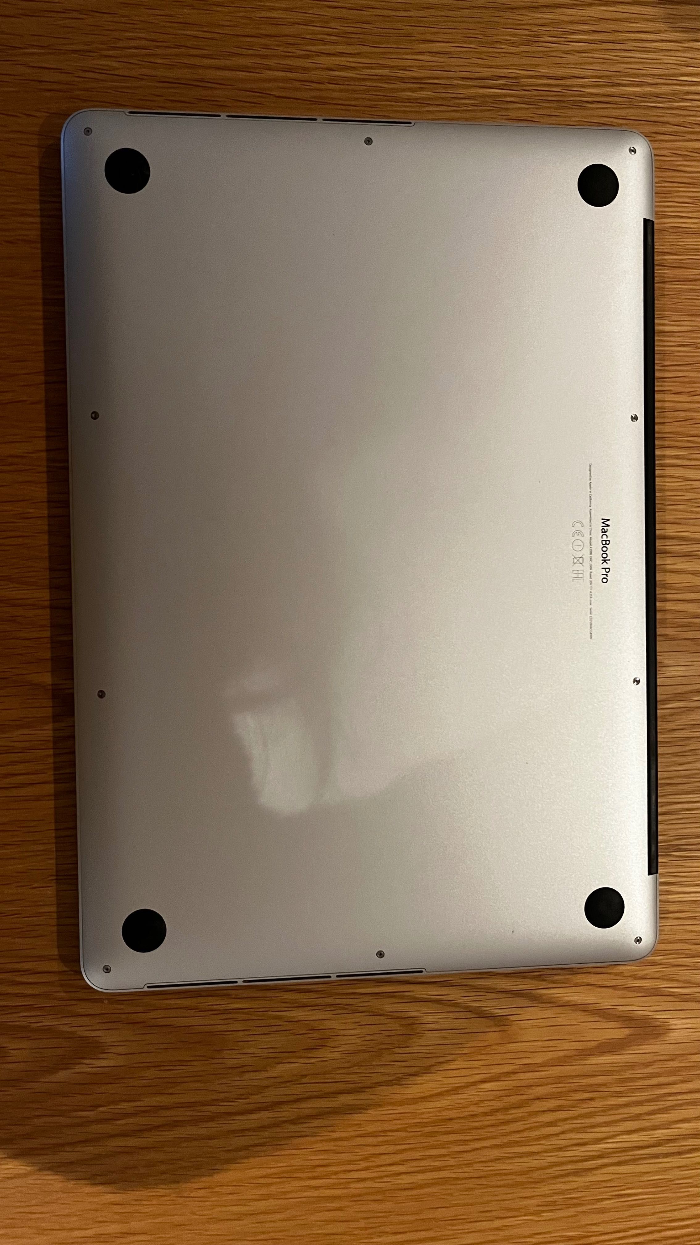 MacBook Pro 15” cinza