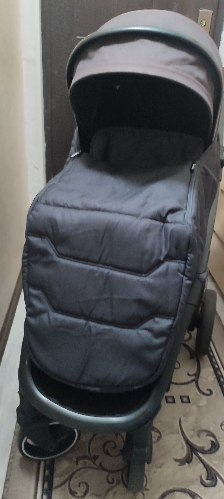 Продам детскую коляску