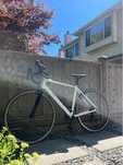 Vendo Bicicleta de Estrada EDR EASY VAN RYSEL – Branco – 300€