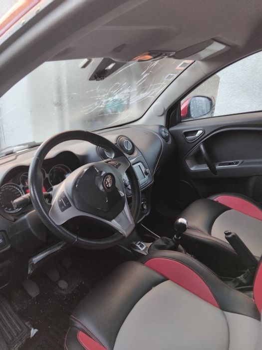 Vendo alfa Romeo mito 1.3 multijet 2015 nacional salvado acidentado