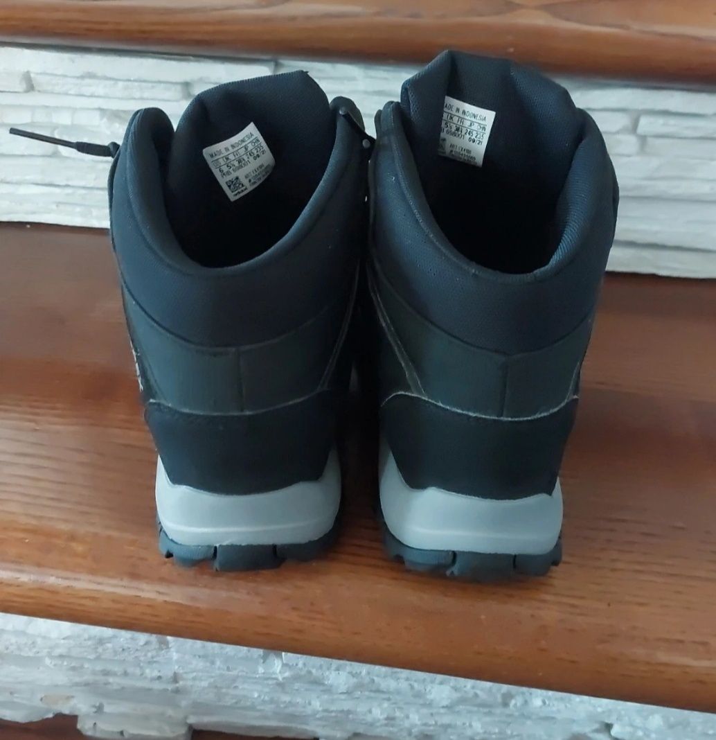 adidas terrex 38,5