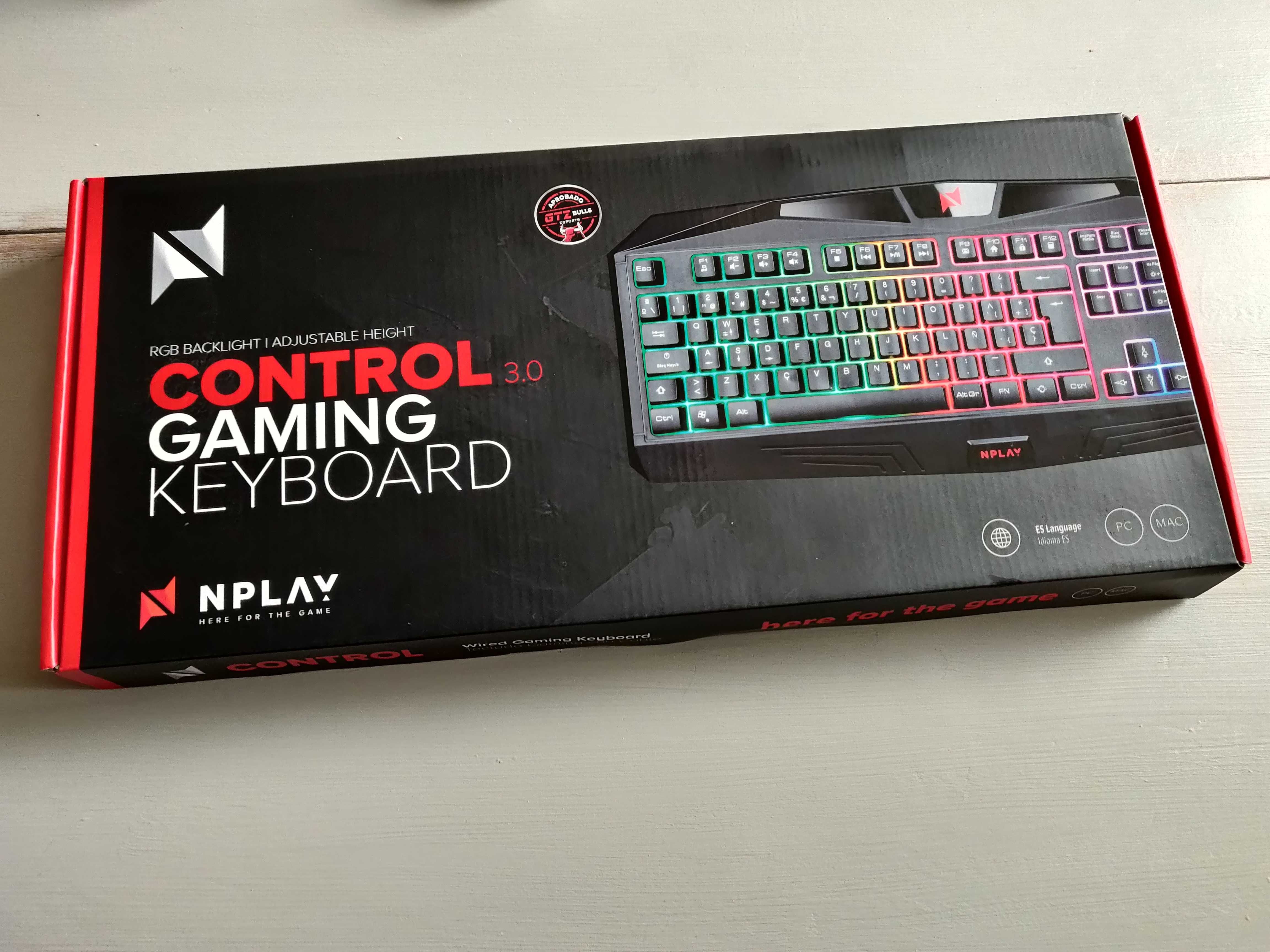 Teclado gaming RGB Nplay - Novo