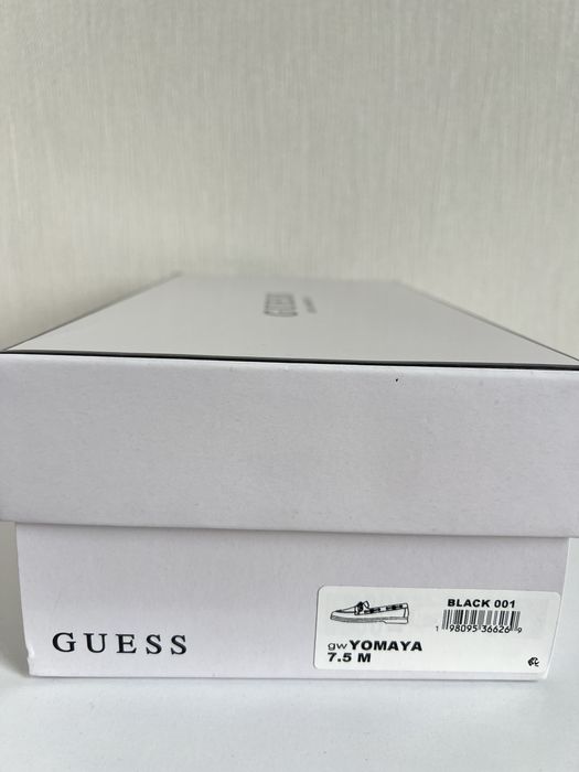 Продам лофери Guess.