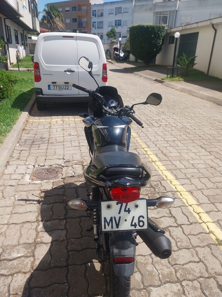 Honda CBF 125...