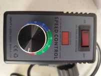 Regulator obrotów Speed Control 220–240V 10A  z wyświetlaczem LED