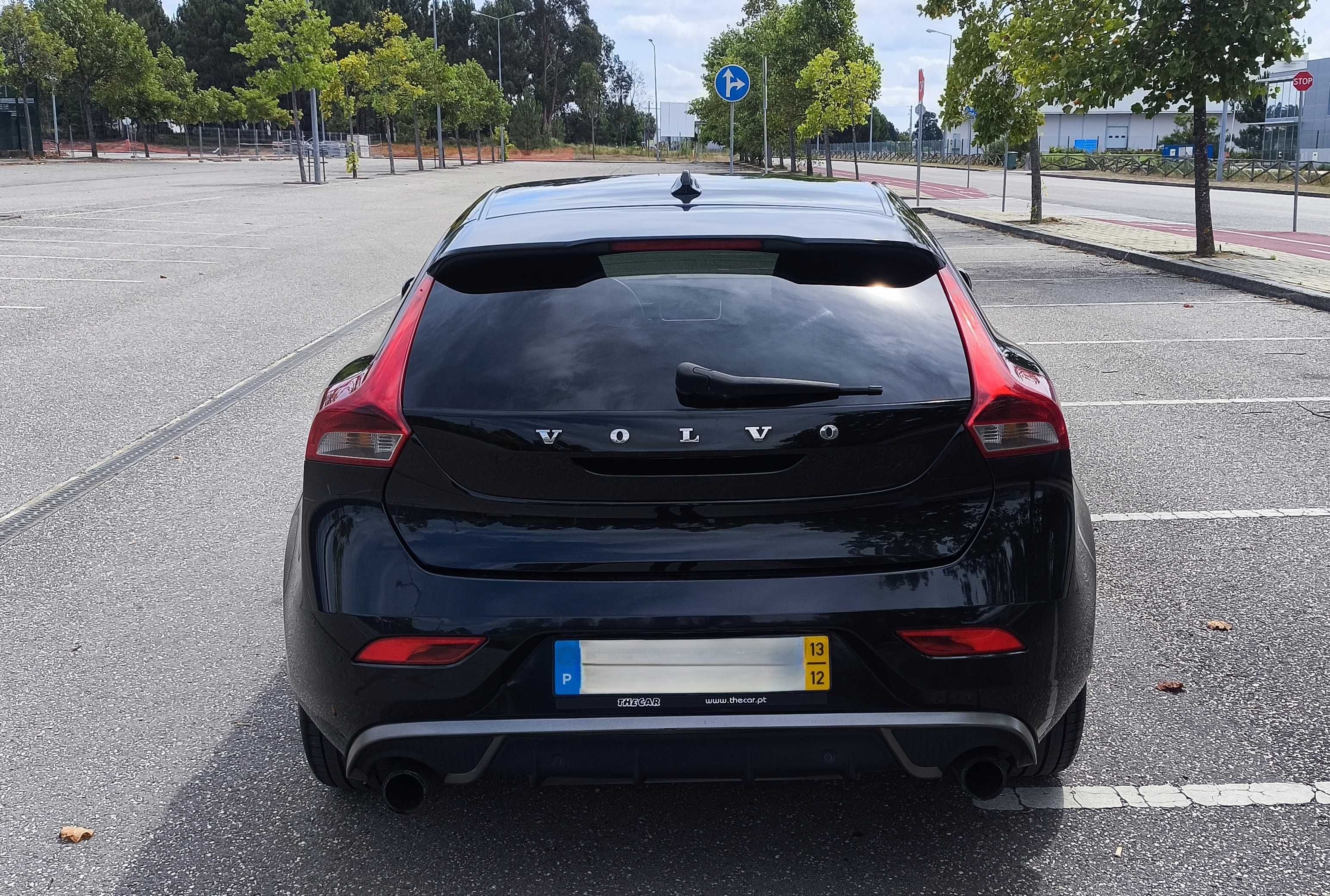 Volvo V40 R-Design