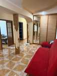 Продам 4х кімнатну в центрі