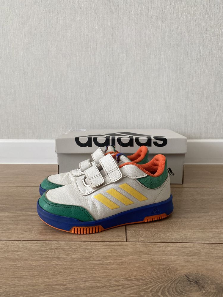 Adidas 31.5 кросівки