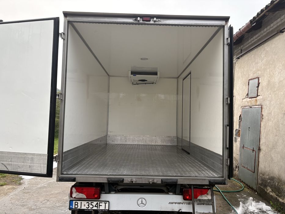 Mercedes sprinter 314 cdi chlodnia kontener 2021