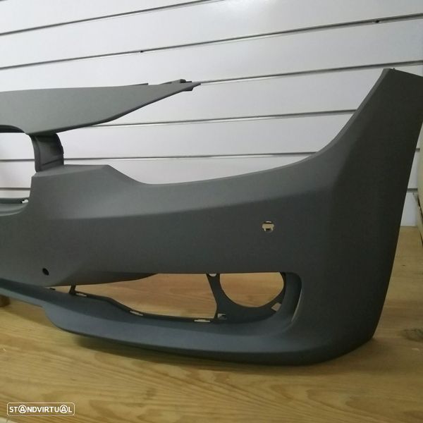Para-choques BMW Série 3 modelo: 2012 até 2015 novo