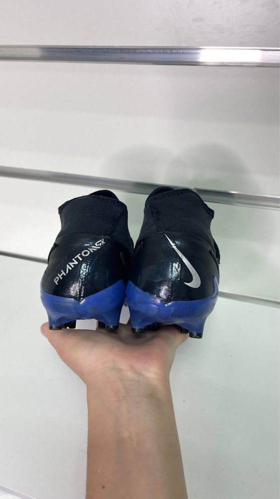 Nike phantom бутси для чоловіка