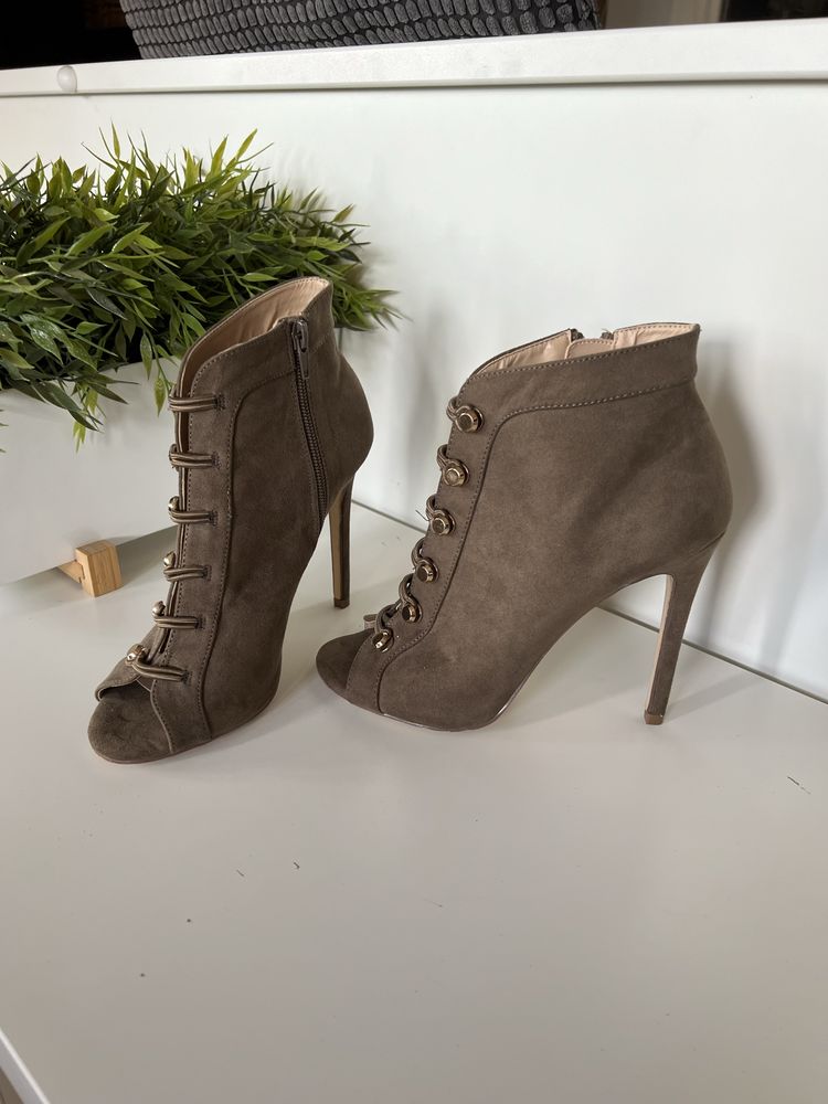 Piękne botki New Look, r. 38