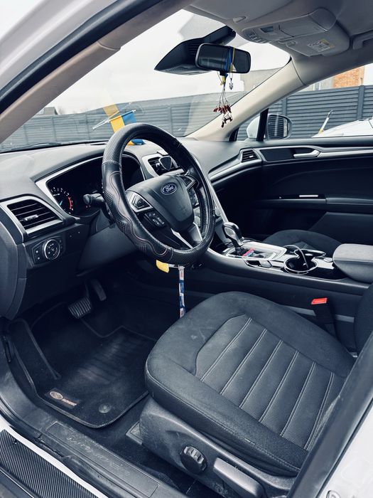 Оренда автомобіля потижнево та довгостроково