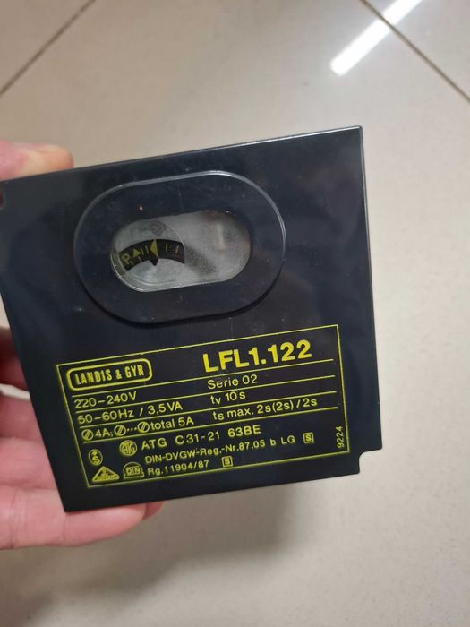 LFL1.122 caixa controlo queimadores