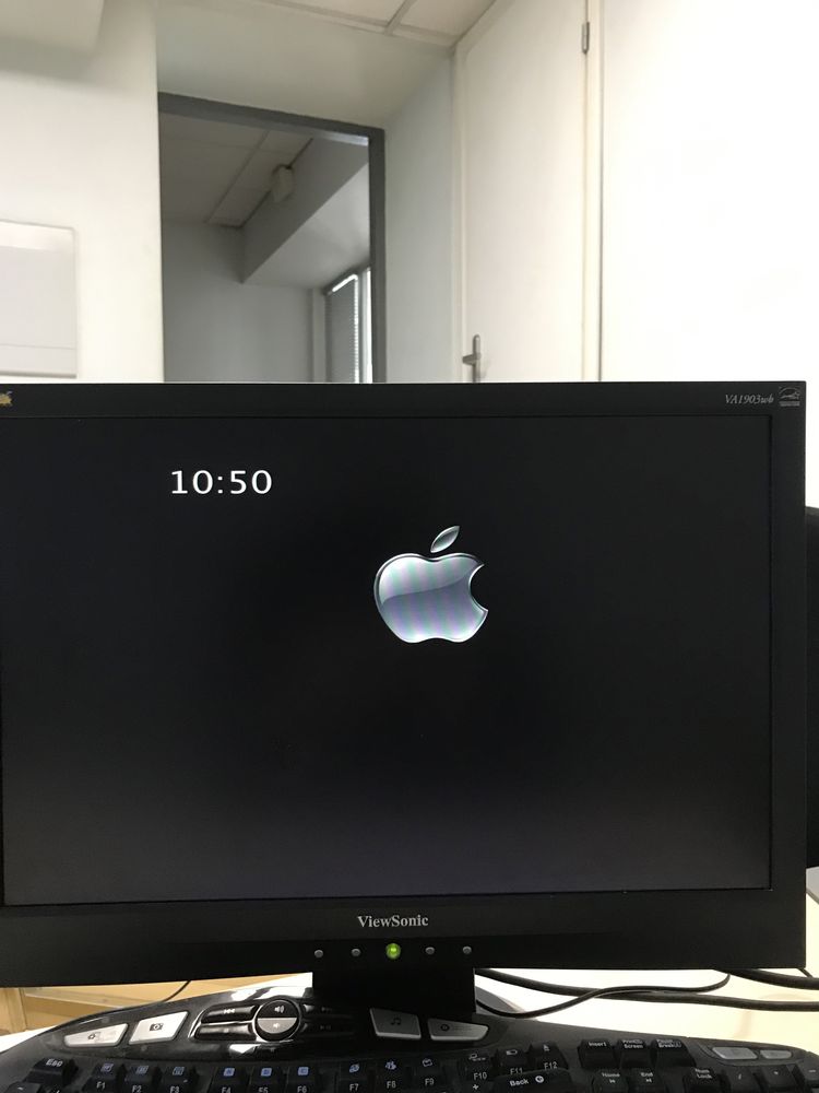 Монітор ViewSonic 19’
