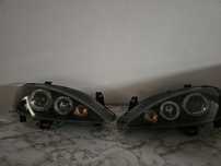 Faróis especiais Renault megane 1999