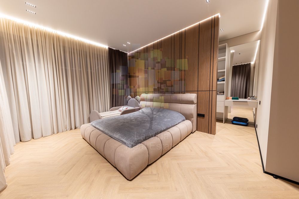 Без % Продаж будинку /Продаж  будинку в Ужгороді /Панорамний вид