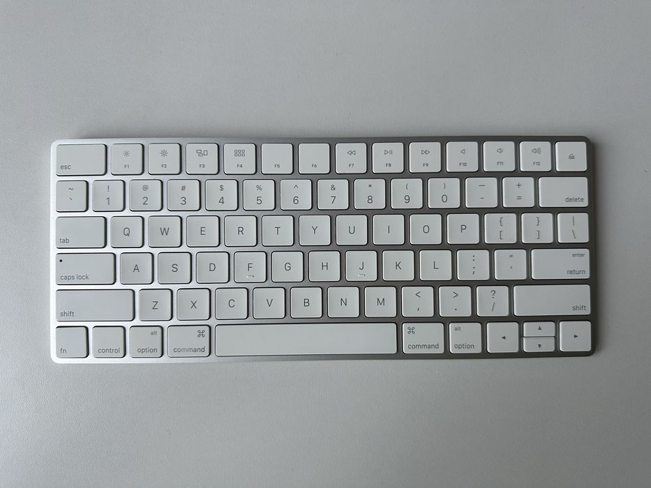 Apple magic keyboard a1644