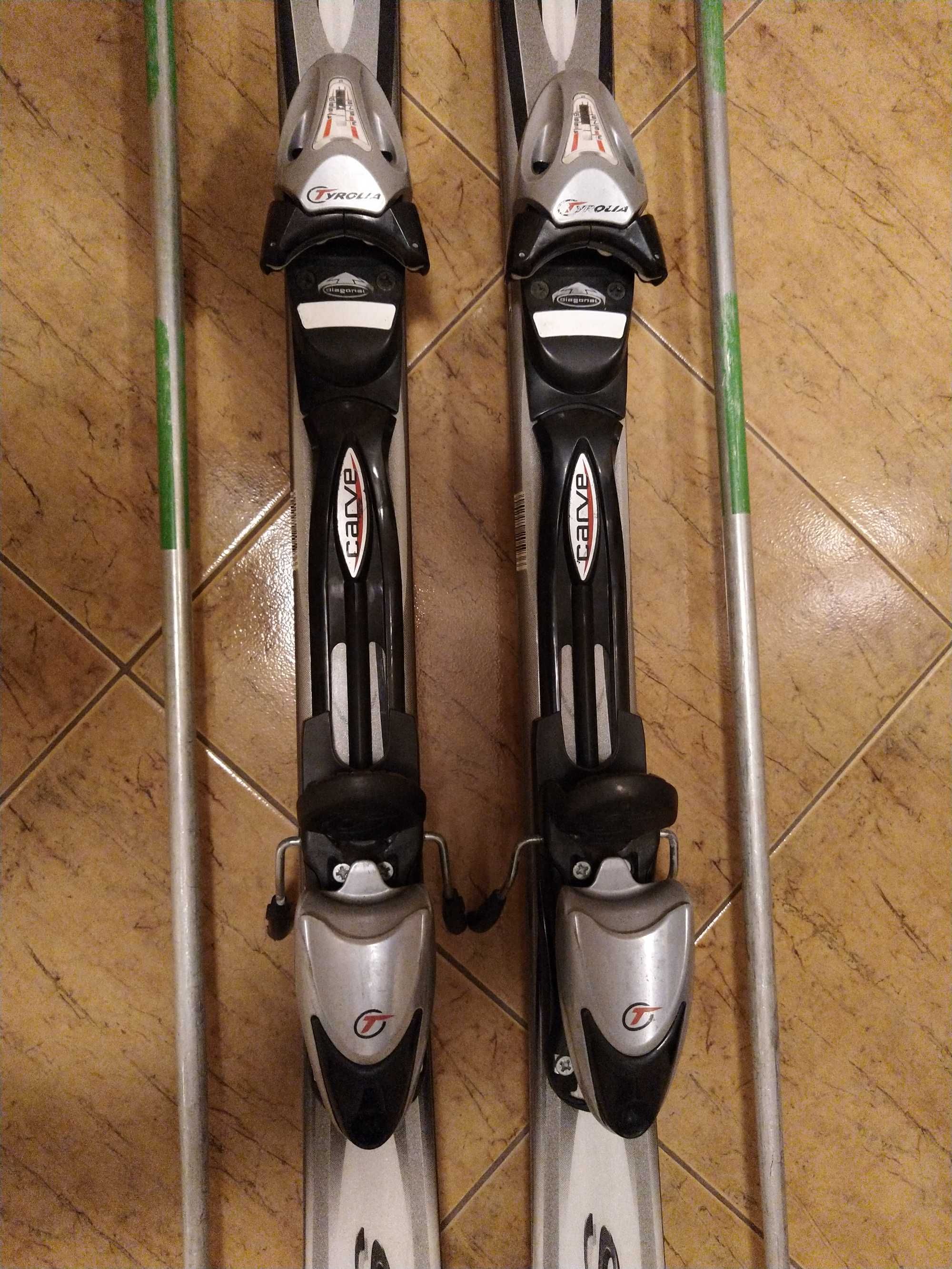 Narty Fischer RCR Revolution VRS 168 cm, wiązania Tyrolia SL100, kijki