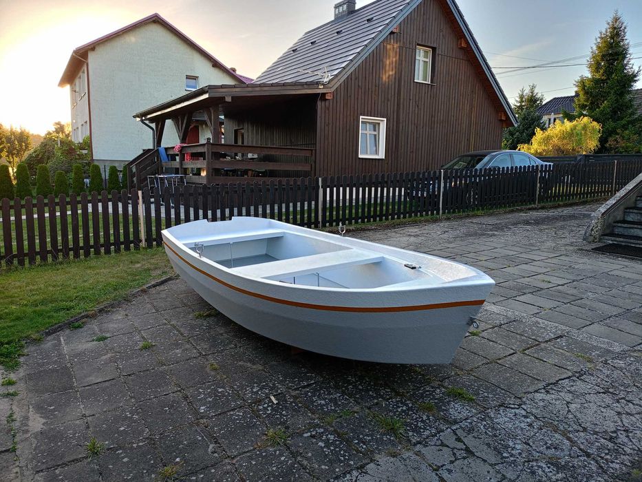 Łódka wędkarska wiosła