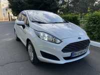 Продам Ford Fiesta 2014 год