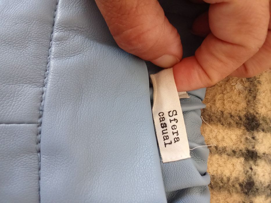 Saia midi em napa(Sfera Casual)