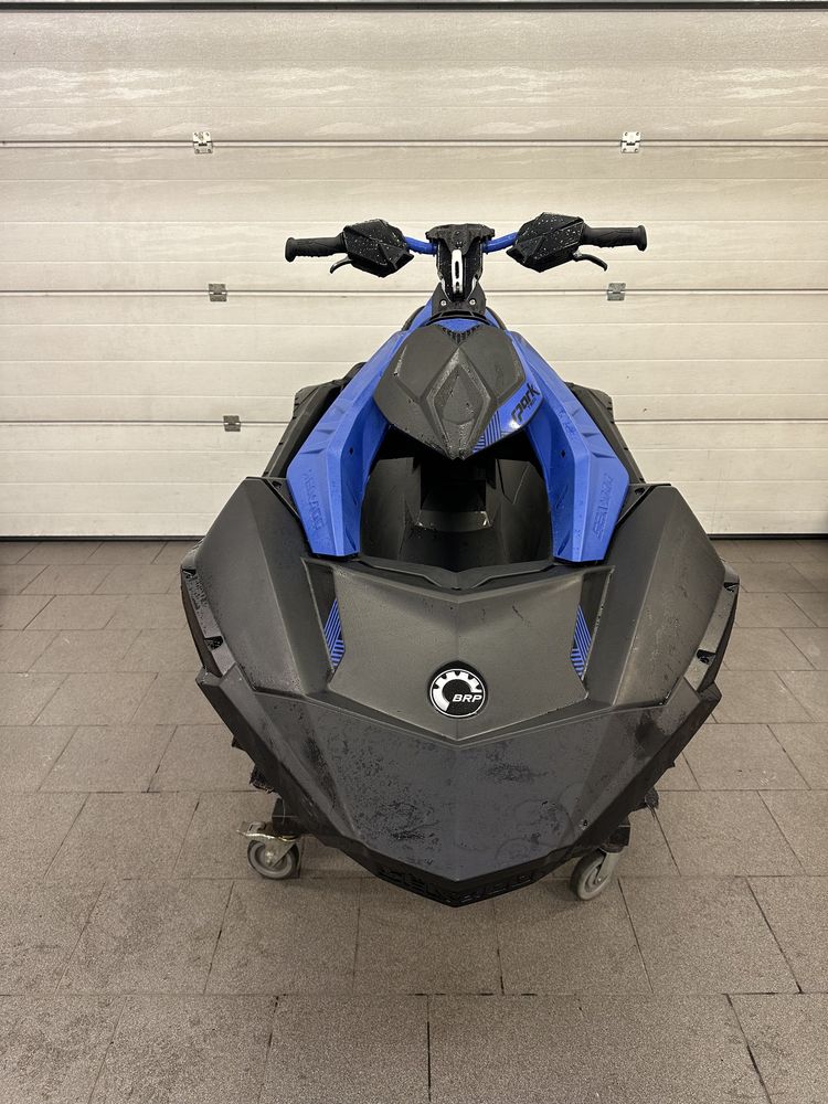 SKuter wodny SEADOO Sea doo SPARK Trixx !! Kadłub !! NOWY