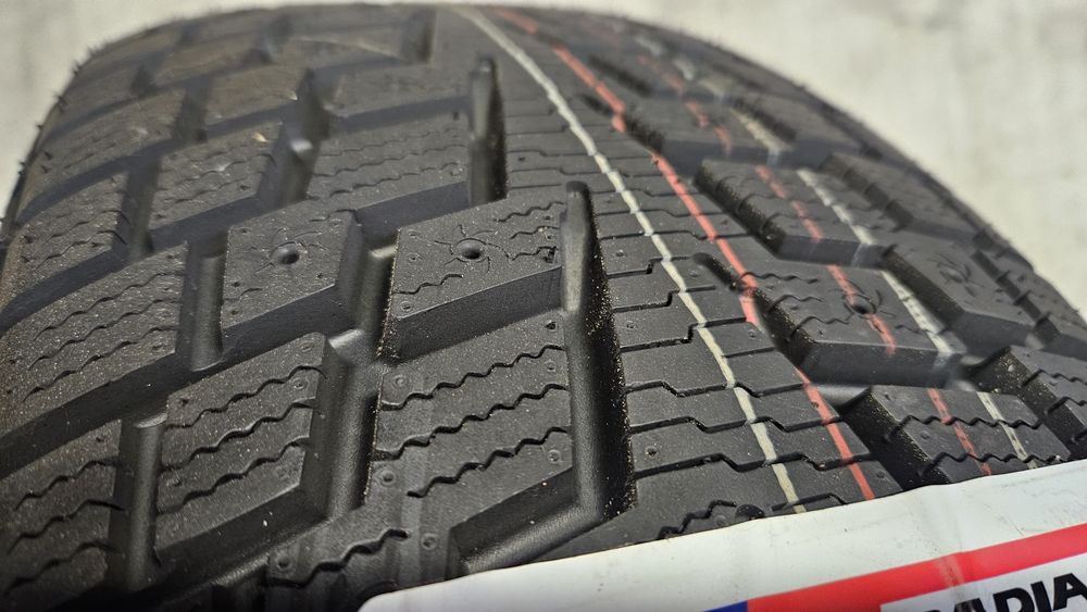 225/60R17 GTradial ice pro3 skandynawska wersja górskie opony SUV