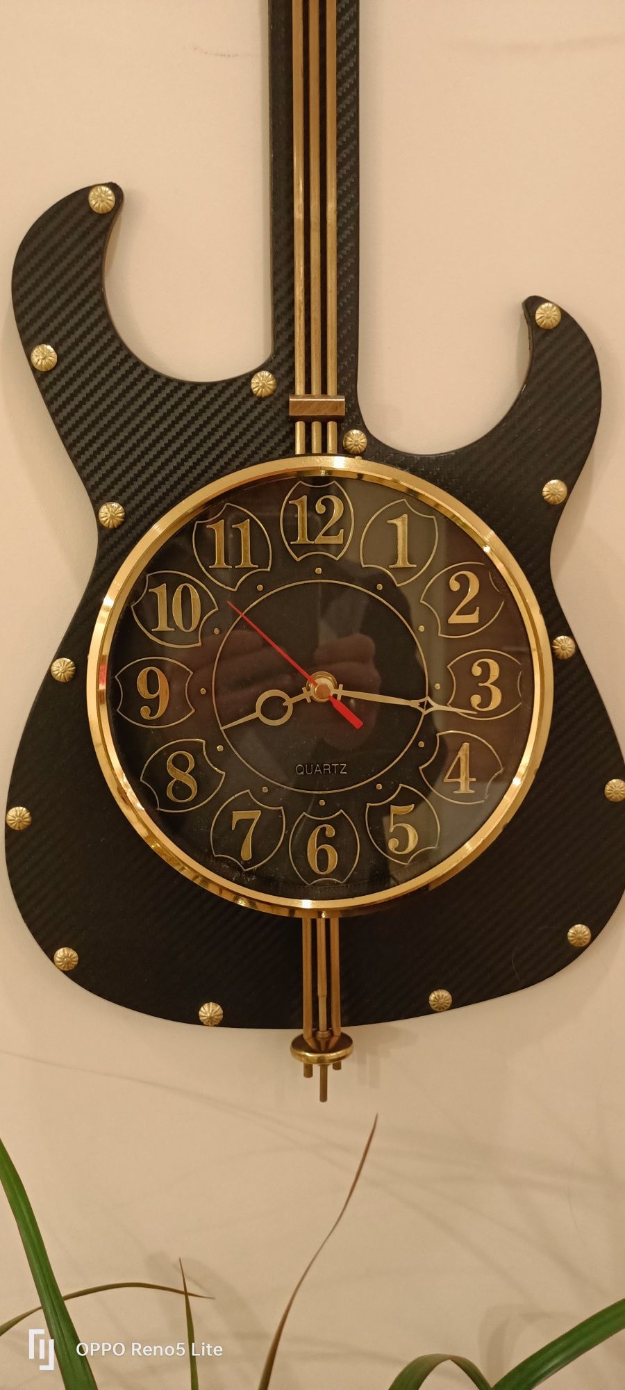 Sprzedam piękny zegar gitara