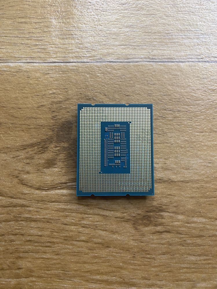 Процессор Intel Core i9 12900K 16 ядер 24 потока 5.2 Ггц частота интел