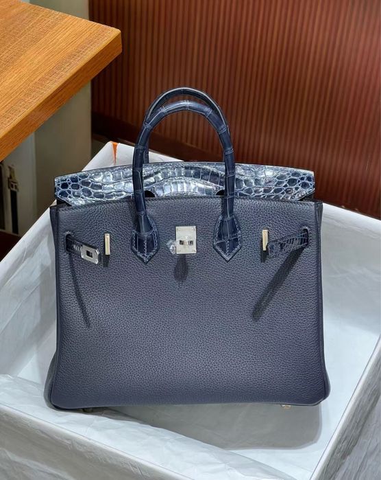 Hermes Birkin Touch 25 Alligator в наличии