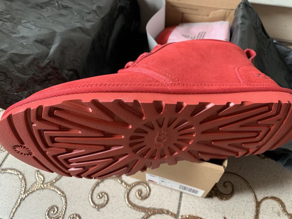 Ботинки UGG красные оригинал 41 размер