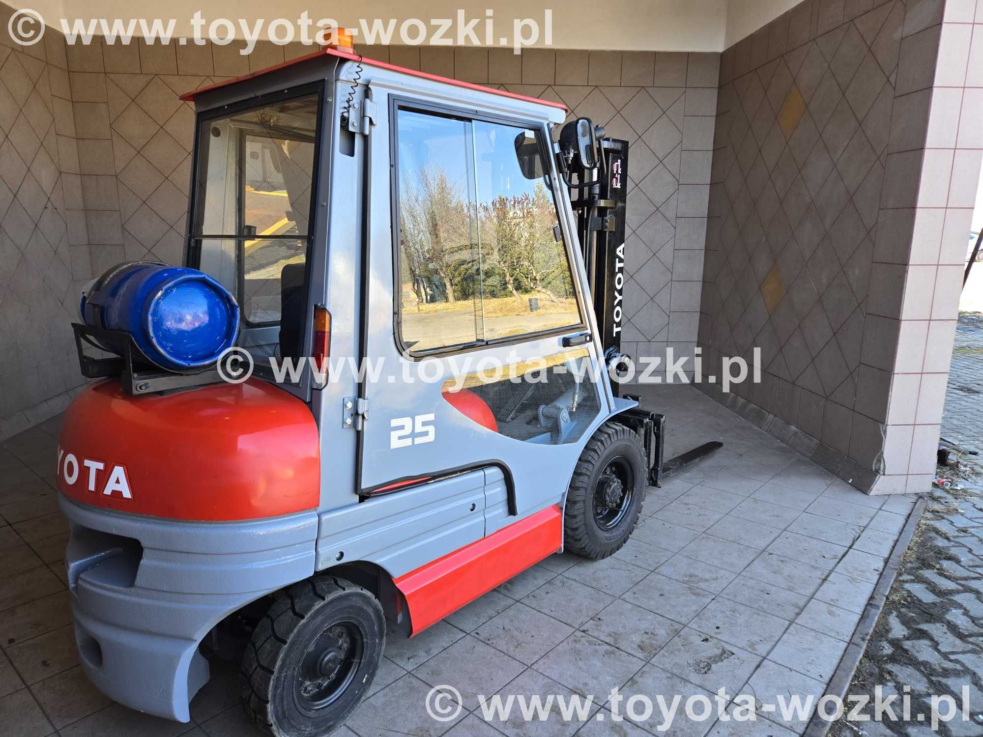 Wózek Widłowy TOYOTA 6FG25 Kabina , Przesuw TOYOTA 6FGF25 widlak LINDE