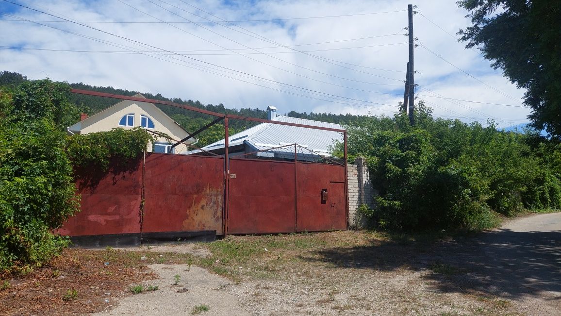 Продам виробничу площу. Вул.Шевченка.