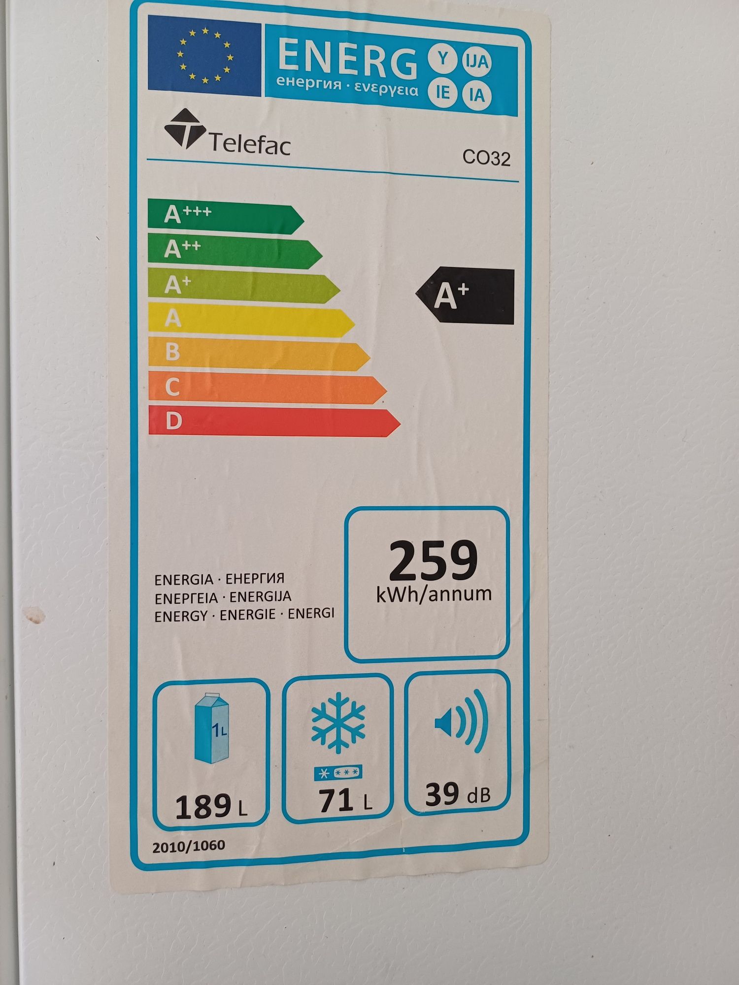 Frigorífico combinado com 3 gavetas de congelador