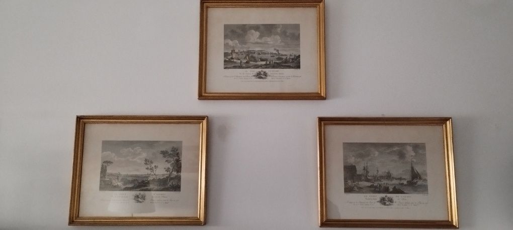 Três quadros com gravuras de portos antigos