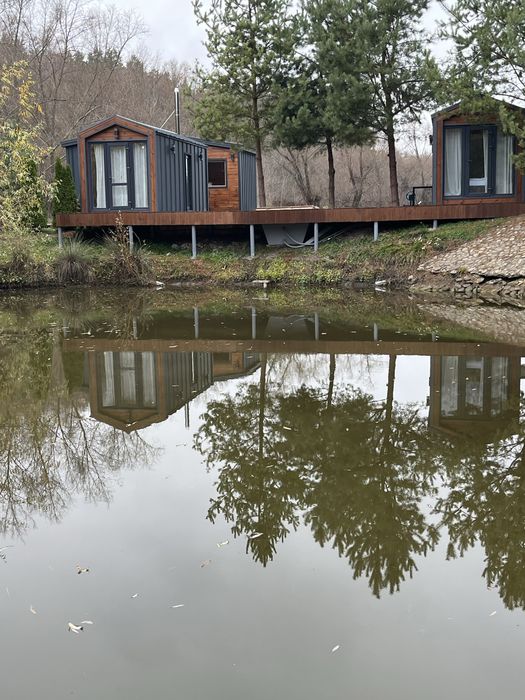 Баня, чан, будиночки для відпочинку, рибалка.