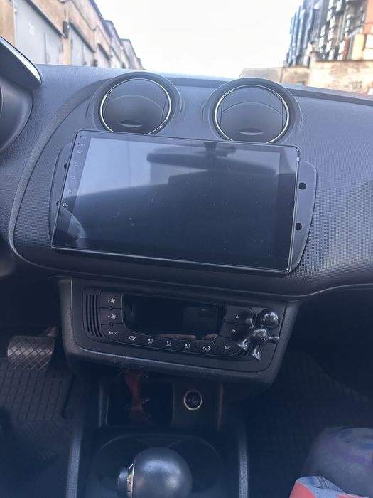 Seat Ibiza 6j 1.2 TSI автомат